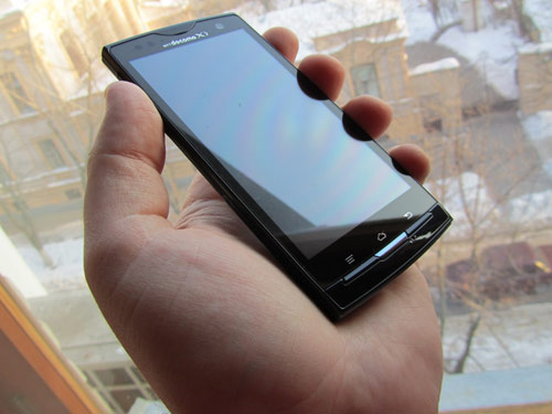 Fujitsu Docomo F-05D Arrows X LTE
