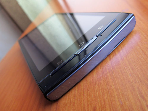 Fujitsu Docomo F-05D Arrows X LTE