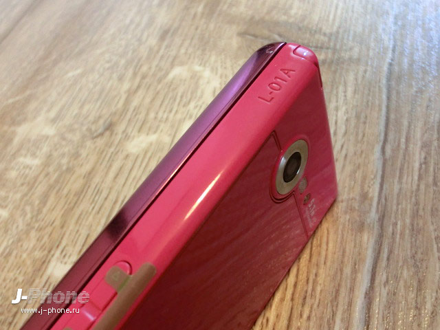 японские телефоны Docomo L-01A