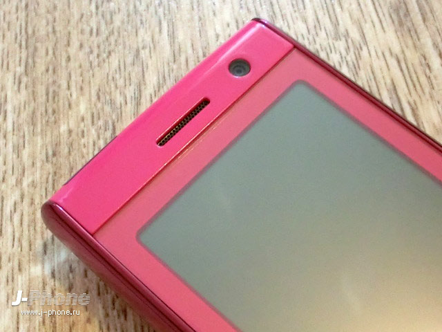 японские телефоны Docomo L-01A