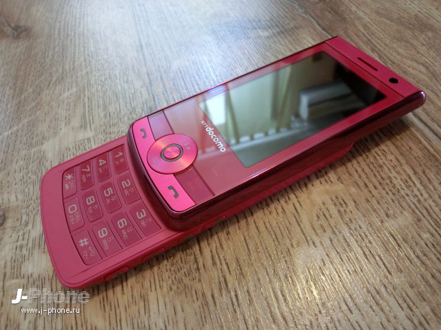 японские телефоны Docomo L-01A
