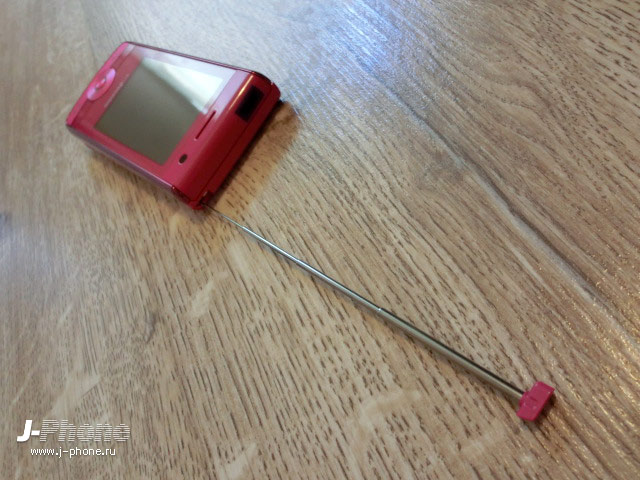 японские телефоны Docomo L-01A