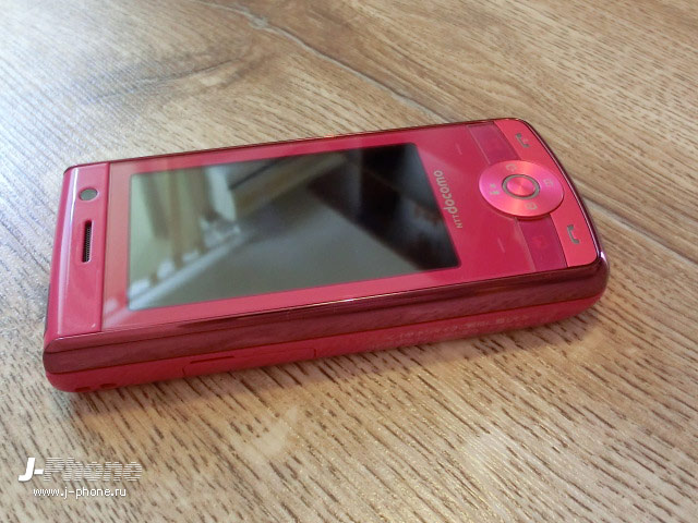 японские телефоны Docomo L-01A