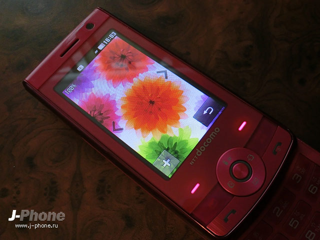 японские телефоны Docomo L-01A