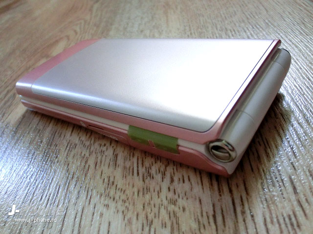 японские телефоны Docomo L-02B