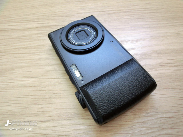 японские телефоны Docomo L-03C