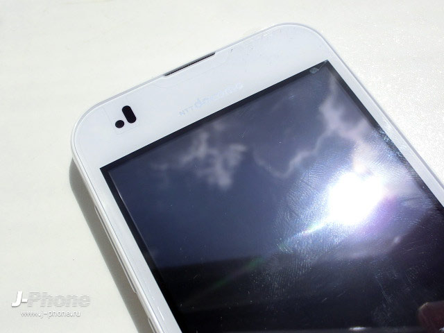 японские телефоны Docomo L-07C Optimus Bright