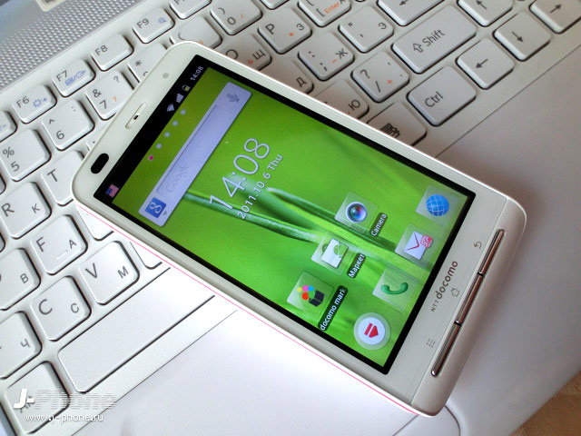 купить японские телефоны Panasonic Docomo P-07C