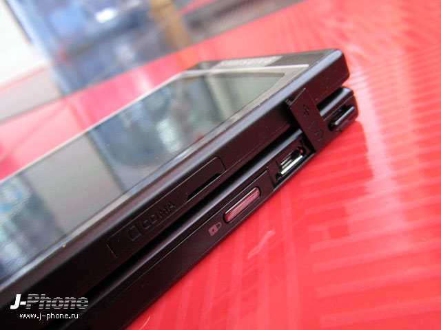 смарфтон Samsung SCH-W999