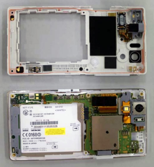 Docomo SH-01D Aquos Phone изнутри