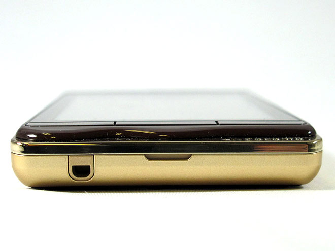 Sharp Q-Pot Docomo SH-04D
