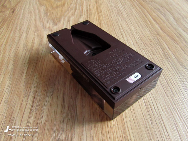 Sharp Docomo Q-Pot SH-04D