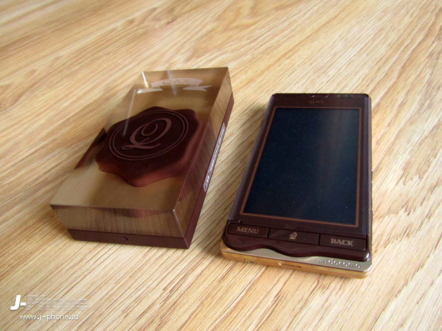 Sharp Docomo Q-Pot SH-04D