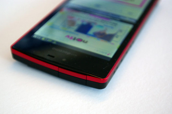 Docomo SH-06D