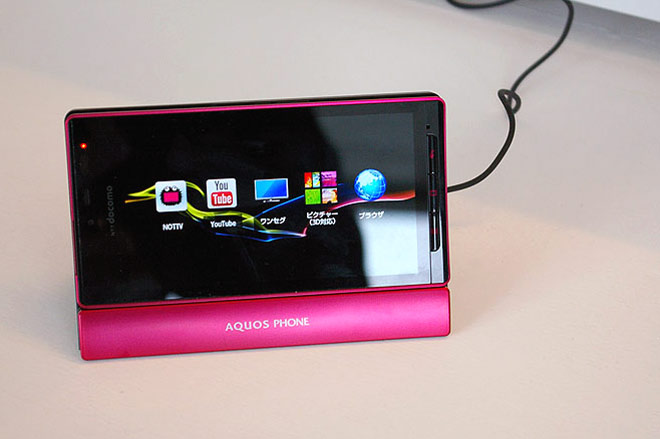 Docomo SH-06D