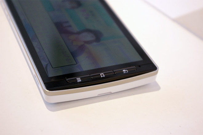Docomo SH-06D