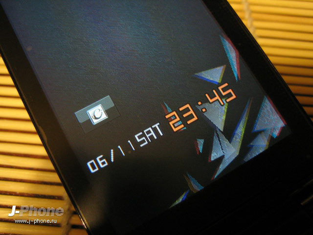 японские телефоны Docomo SH-10C