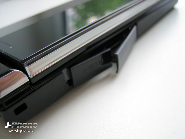 японские телефоны Docomo SH-10C