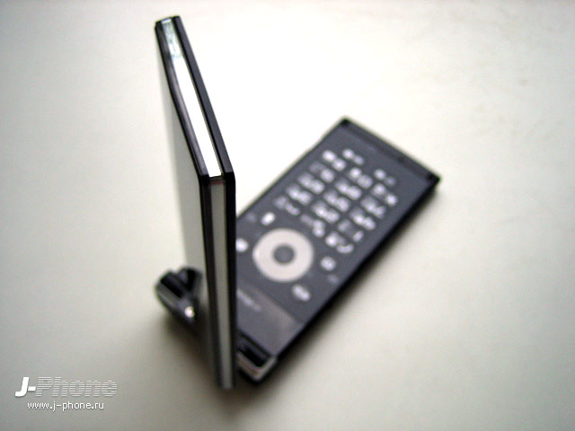 японские телефоны Docomo SH-10C