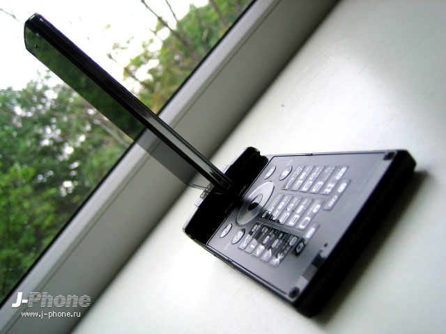 японские телефоны Docomo SH-10C