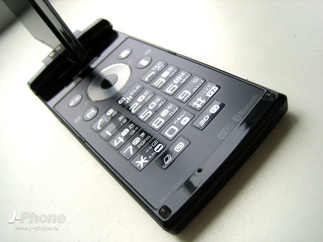 японские телефоны Docomo SH-10C