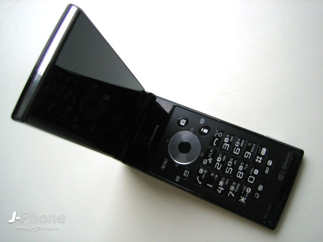 японские телефоны Docomo SH-10C