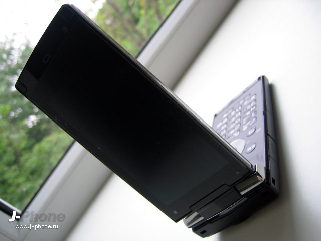 японские телефоны Docomo SH-10C
