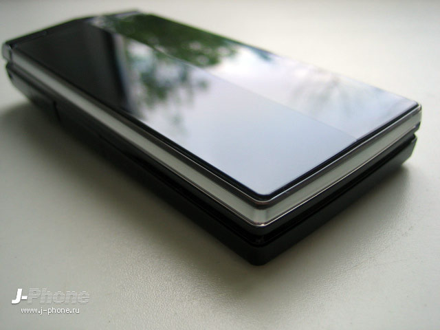 японские телефоны Docomo SH-10C