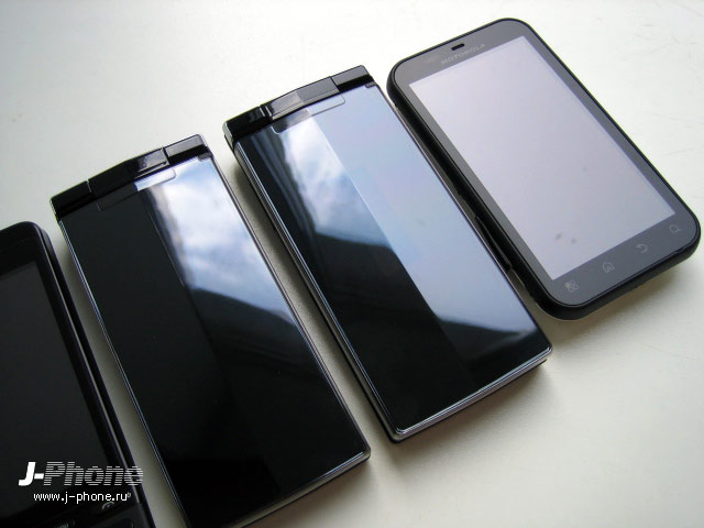 японские телефоны Docomo SH-10C