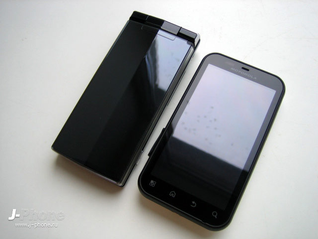 японские телефоны Docomo SH-10C