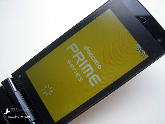 японские телефоны Docomo SH-10C
