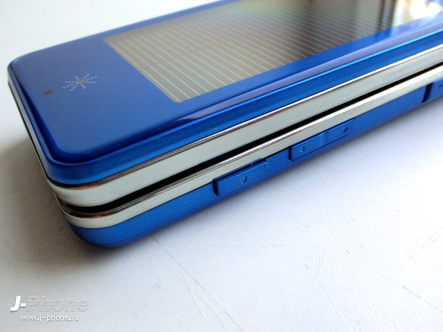 Sharp SH6230C solar hybrid