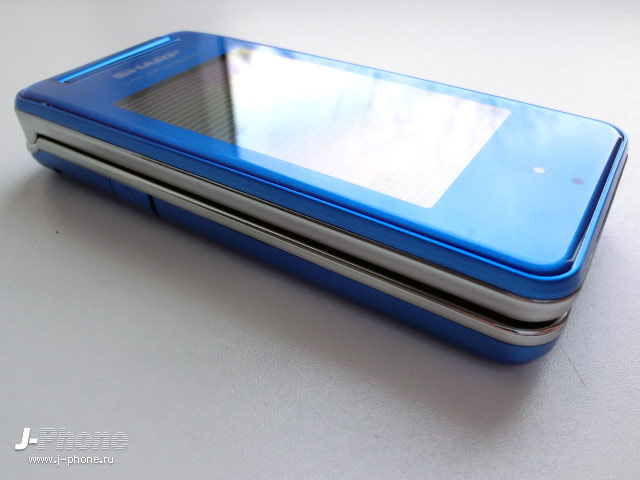 Sharp SH6230C solar hybrid