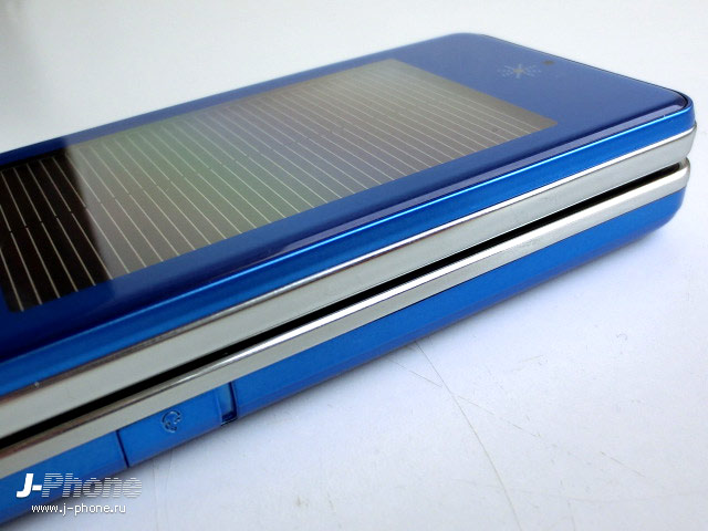 Sharp SH6230C solar hybrid