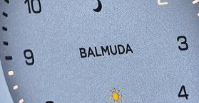 Обзор японских часов Balmuda the Clock