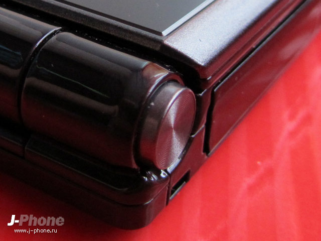 fujitsu docomo f-04e arrows v
