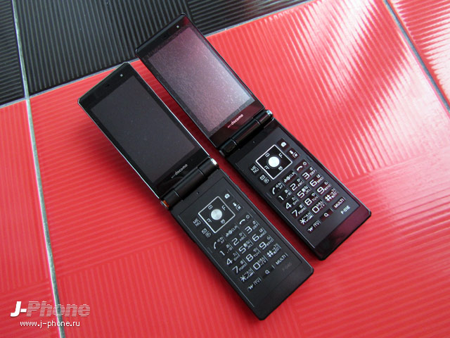 fujitsu docomo f-01e vs. fujitsu docomo f-04d fujitsu docomo f-01e vs. fujitsu docomo f-04d