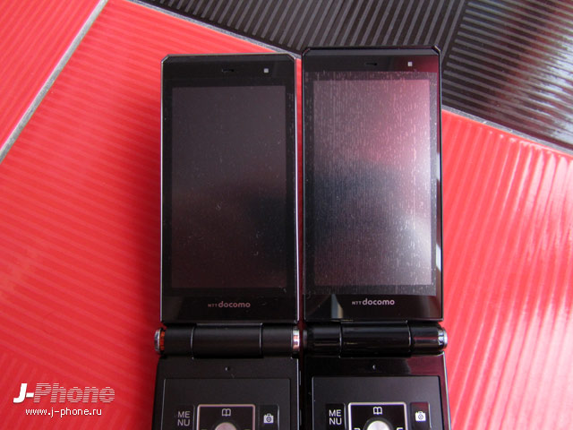 fujitsu docomo f-01e vs. fujitsu docomo f-04d fujitsu docomo f-01e vs. fujitsu docomo f-04d