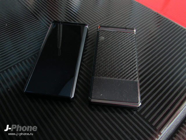 fujitsu docomo f-01e vs. fujitsu docomo f-04d fujitsu docomo f-01e vs. fujitsu docomo f-04d