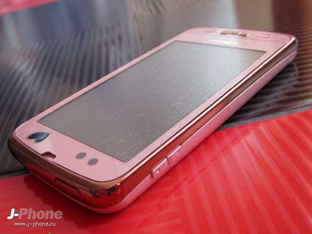 fujitsu docomo f-03d girls