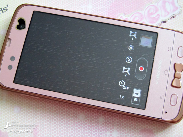 fujitsu docomo f-03d girls
