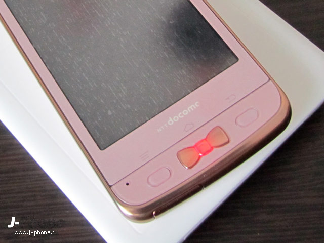 fujitsu docomo f-03d girls