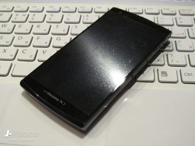 fujitsu docomo f-04e arrows v