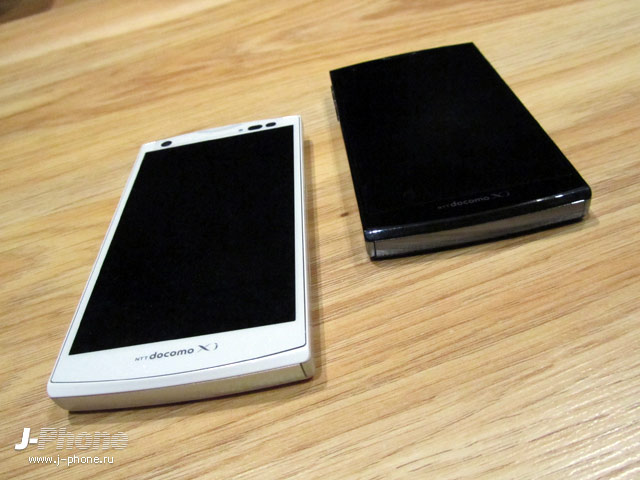fujitsu docomo f-04e arrows v