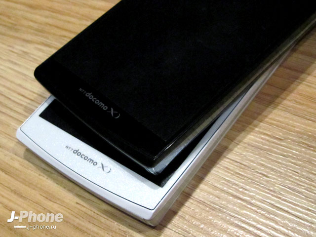 fujitsu docomo f-04e arrows v