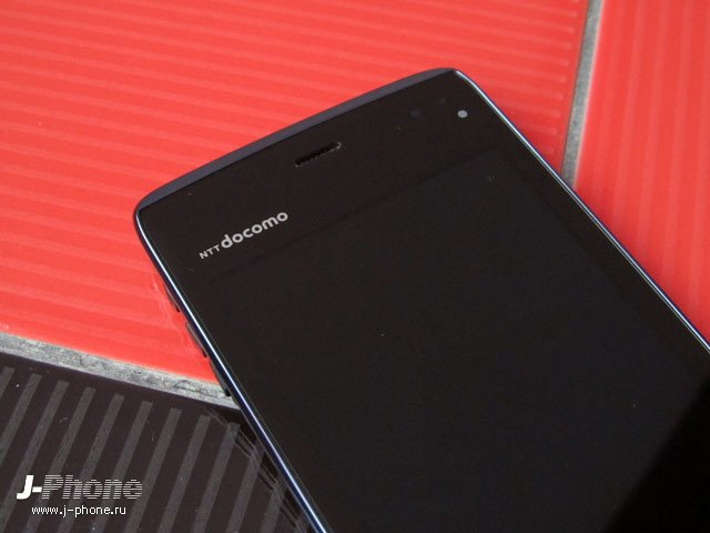 Fujitsu Docomo F-07D Arrows µ