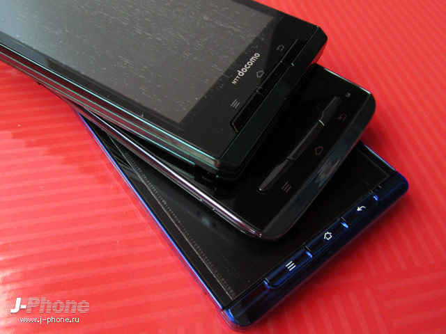 Fujitsu Docomo F-07D Arrows µ