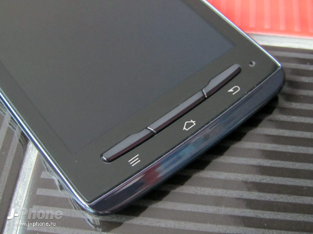 Fujitsu Docomo F-07D Arrows µ