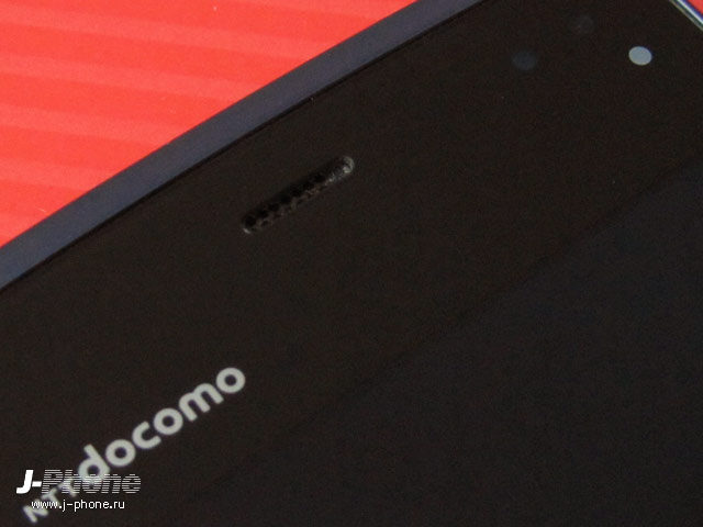 Fujitsu Docomo F-07D Arrows µ