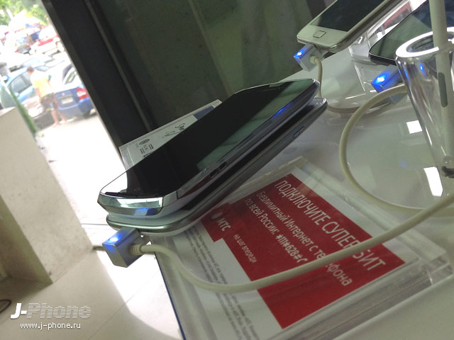 docomo f-10d